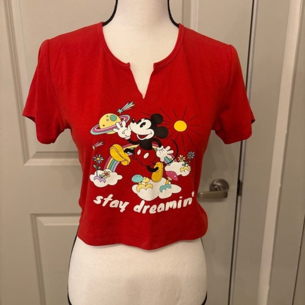 Mickey Mouse red graphic cropped tee "Stay Dreamin" cute logo size XL